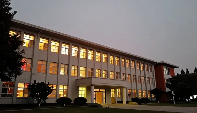哪里有专业做网站?企业招商加盟信息发布平台全解析